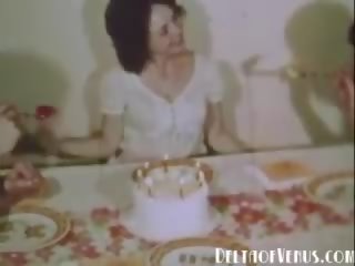 Klassikaline räpane video varakult 1970s õnnelik fuckday