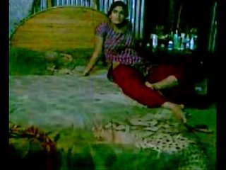 India bhabhi räpane video koos devar edasi doggy stiil edasi magamistuba xxx video